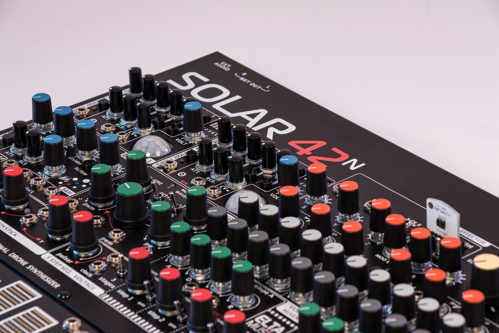 Elta Music SOLAR-42N Black