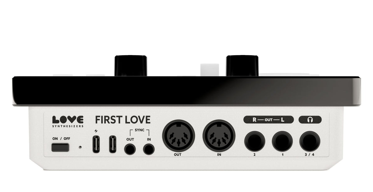 LOVE Synthesizers FIRST LOVE FM Synthesizer Pink