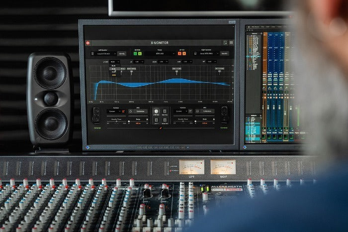 IK Multimedia iLoud MTM MKII Immersive Bundle
