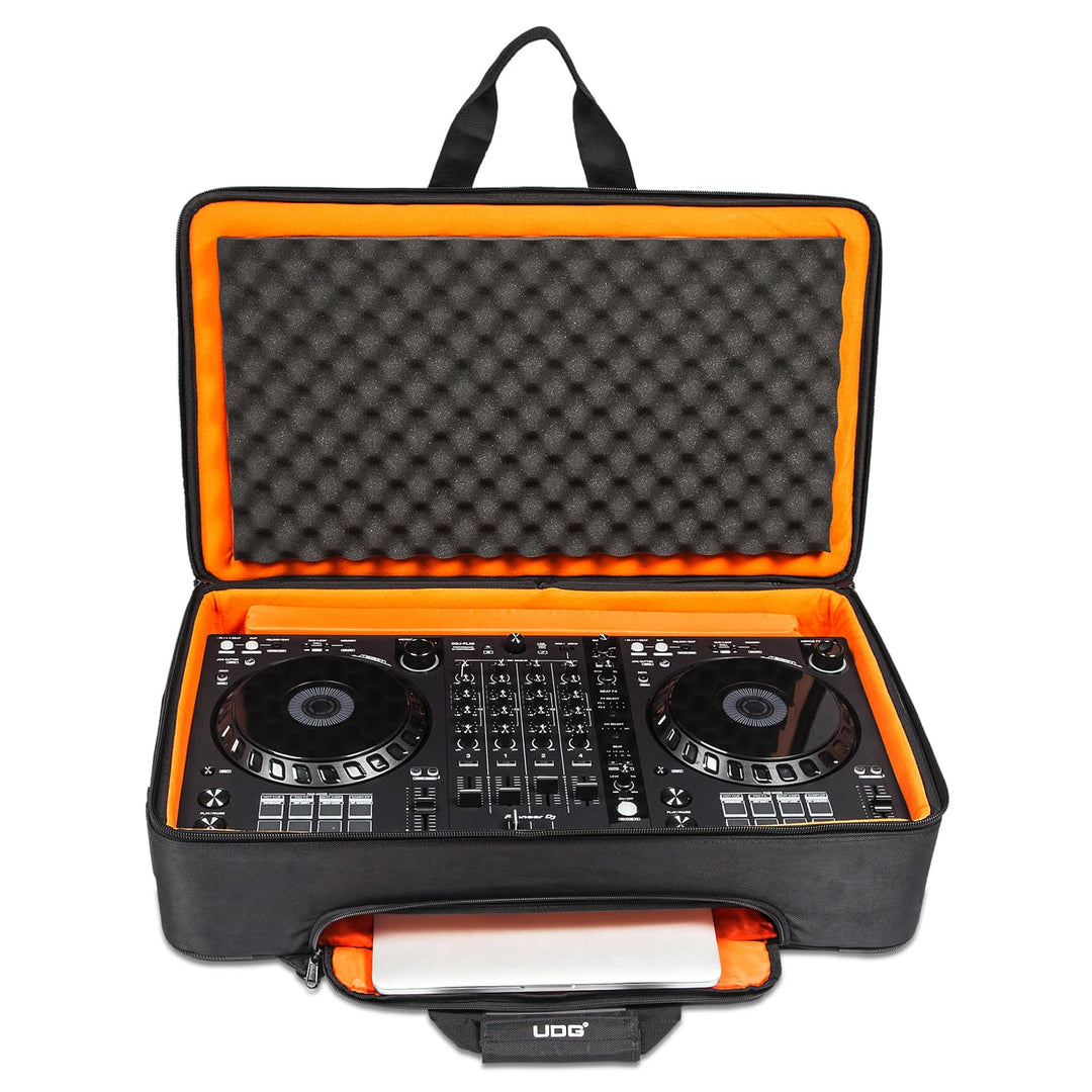 UDG Ultimate MIDI Controller Backpack Large Black/Orange Inside MK2