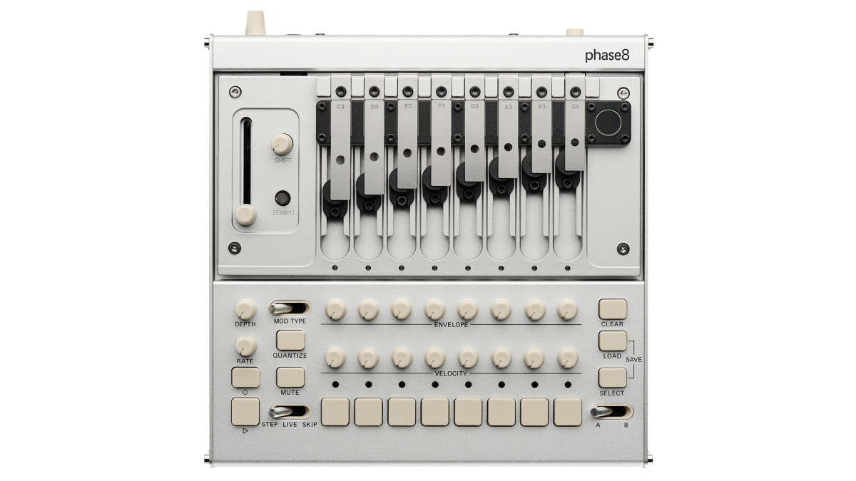 Korg Phase8