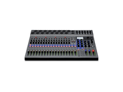 Zoom LiveTrak L-20